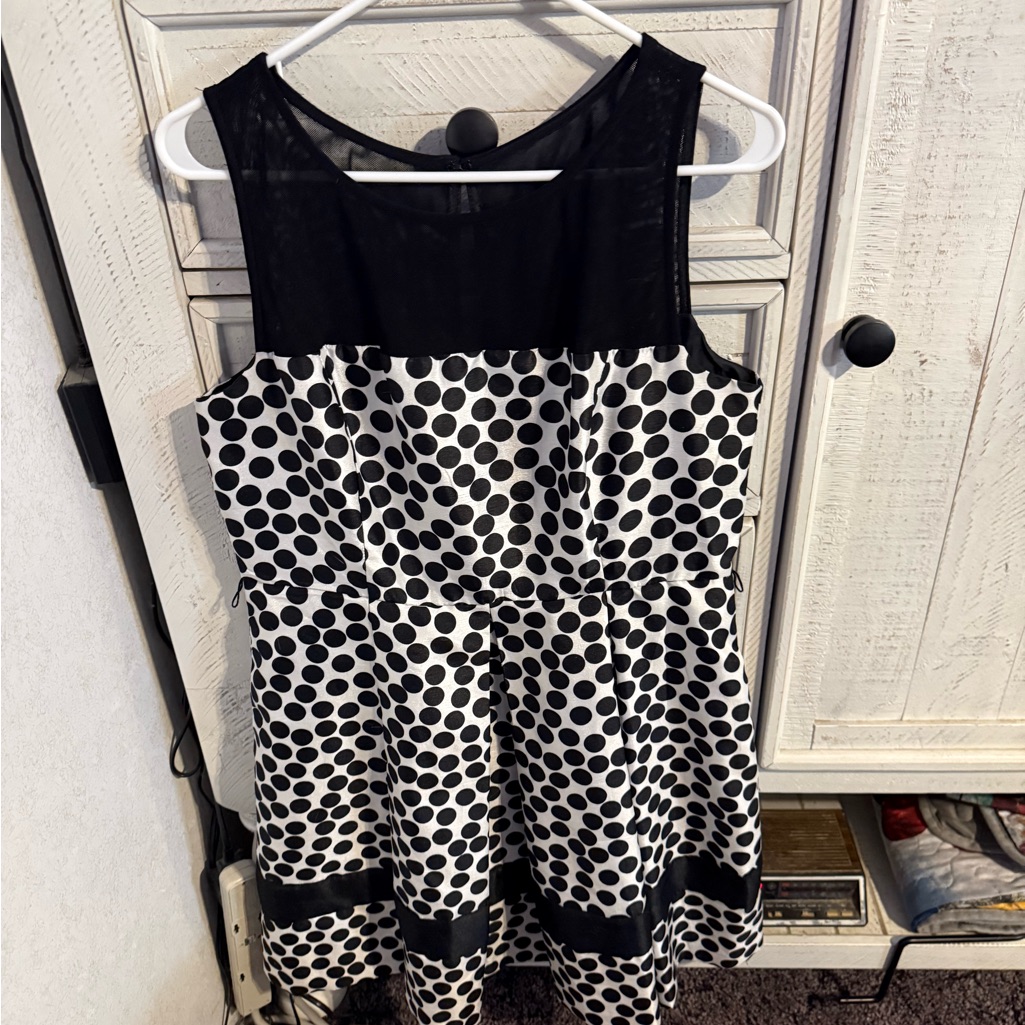 Danny & Nicole Black And White Polka Dot Midi Dress